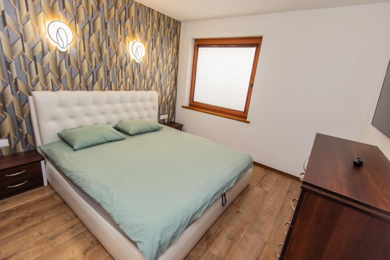 Apartamentai Pas Kaju Senamiestyje Salia Botanikos Parko 팔랑가 외부 사진