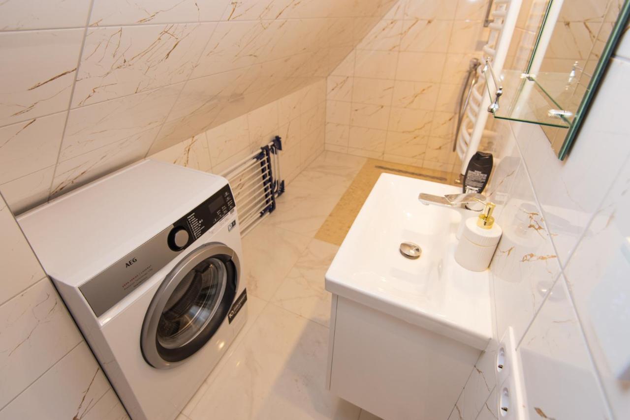 Apartamentai Pas Kaju Senamiestyje Salia Botanikos Parko 팔랑가 외부 사진