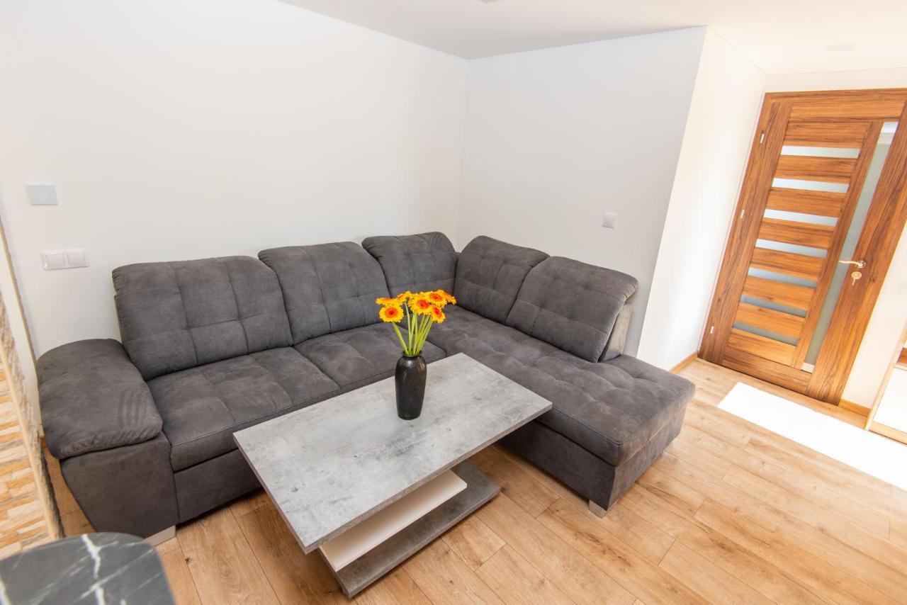 Apartamentai Pas Kaju Senamiestyje Salia Botanikos Parko 팔랑가 외부 사진